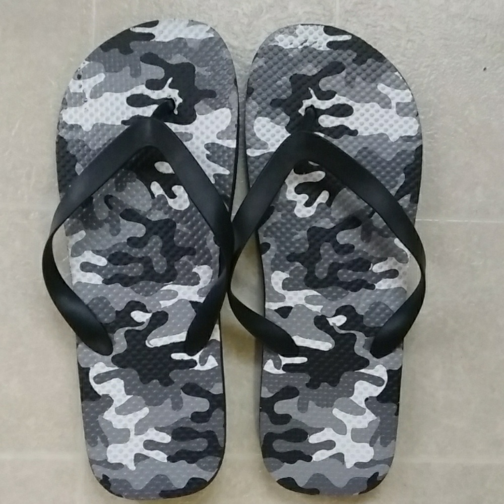 New Army Print Beach Slippers $25